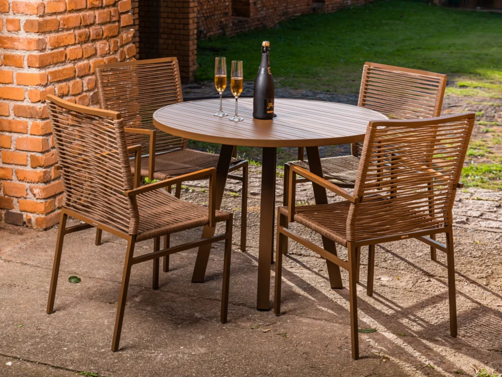 Mesa para área externa