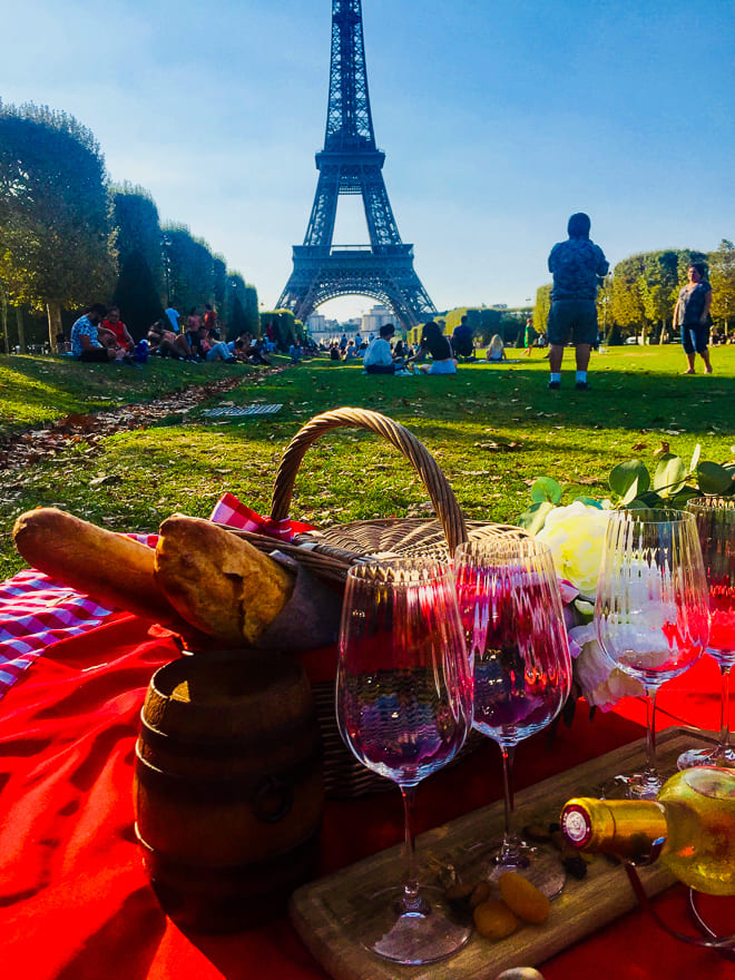 Vinho para beber no pé da torre